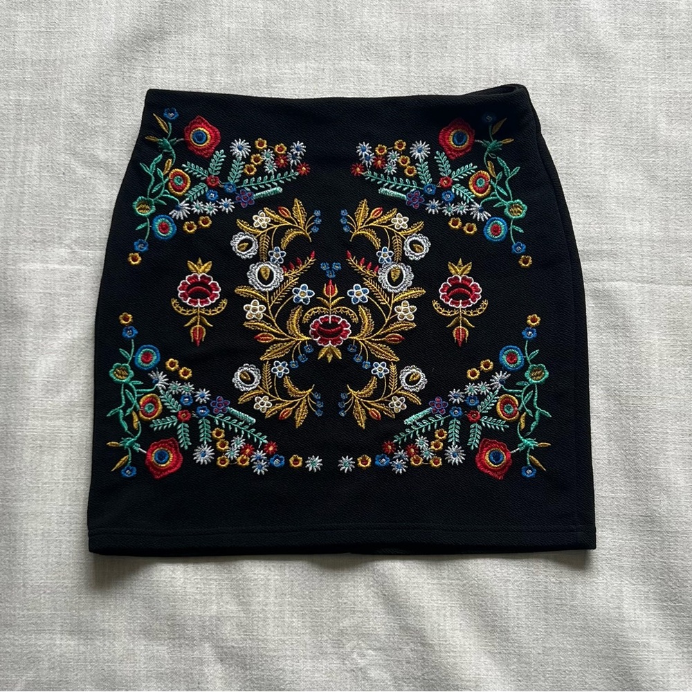 Embroidered Black Skirt